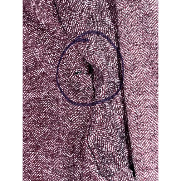 Vineyard Vines Men's Herringbone Half Zip Pullover Crimson X-Small Small Hole - Picture 6 of 7